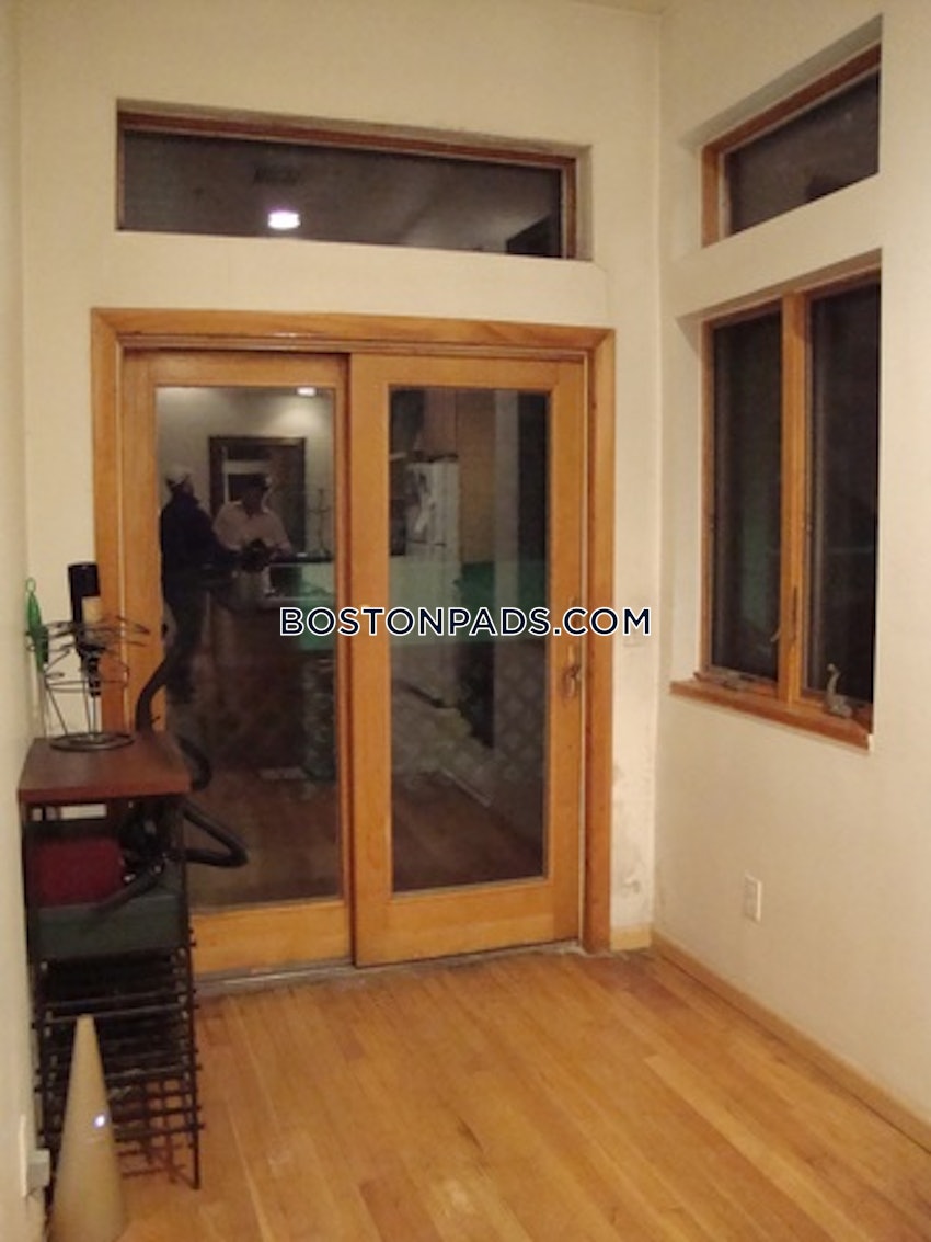 BOSTON - DOWNTOWN - 2 Beds, 1 Bath - Image 1