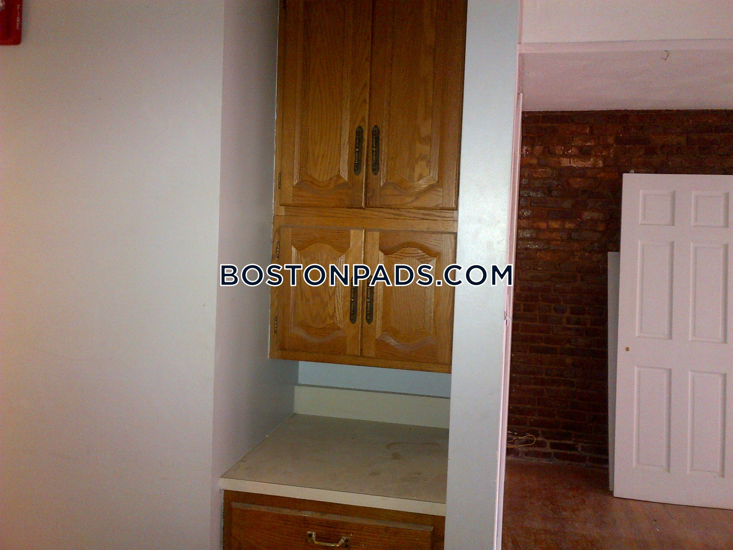 Downtown Apartment for rent 1 Bedroom 1 Bath Boston 2,600