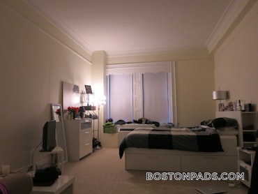 Boston - 0 Beds, 1 Baths