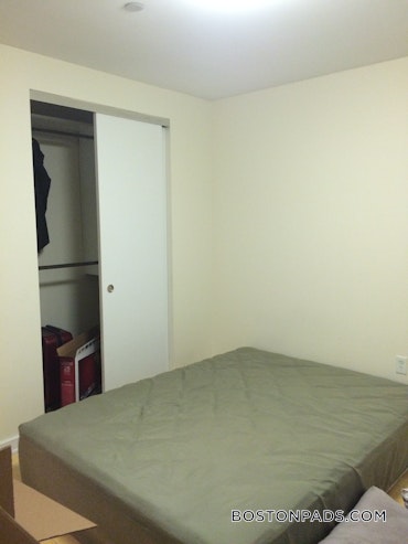 Boston - 1 Beds, 1 Baths