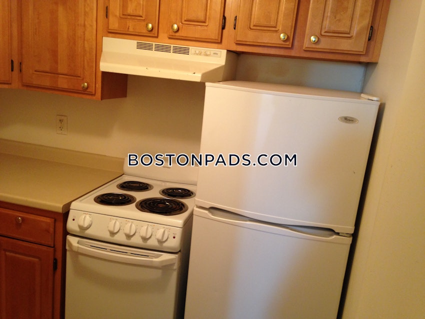 BOSTON - CHINATOWN - 1 Bed, 1 Bath - Image 16