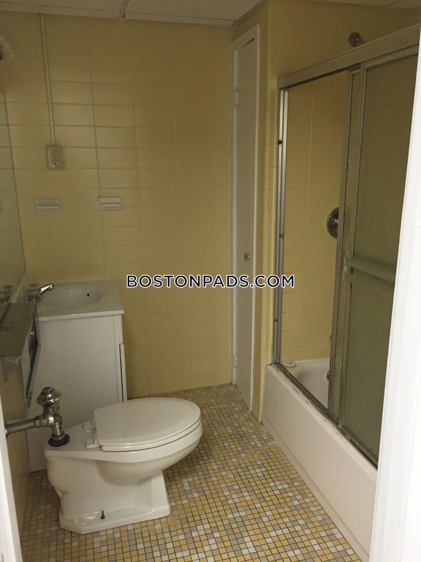 BOSTON - CHINATOWN - 1 Bed, 1 Bath - Image 1