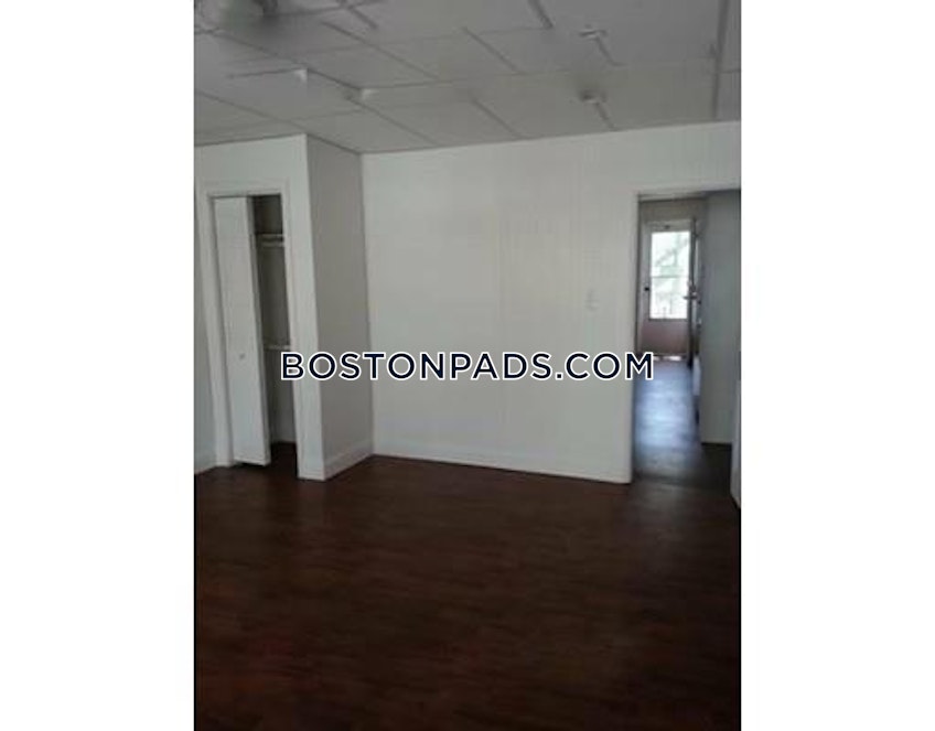 Boston - $2,300+ /month