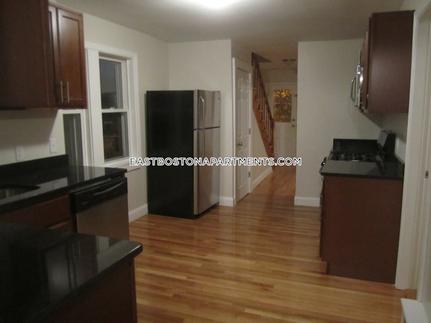 BOSTON - EAST BOSTON - CONSTITUTION BEACH - 5 Beds, 1.5 Baths - Image 5