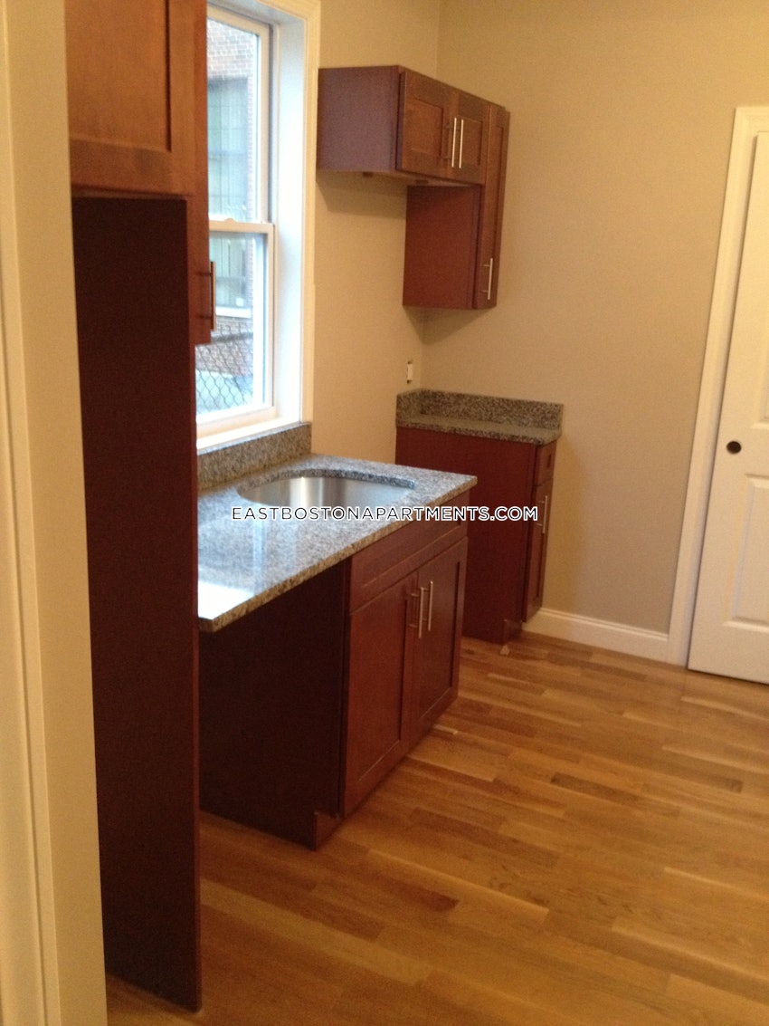 BOSTON - EAST BOSTON - MAVERICK - 3 Beds, 1 Bath - Image 5