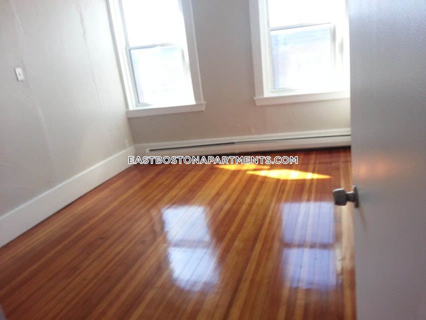 BOSTON - EAST BOSTON - MAVERICK - 2 Beds, 1 Bath - Image 4