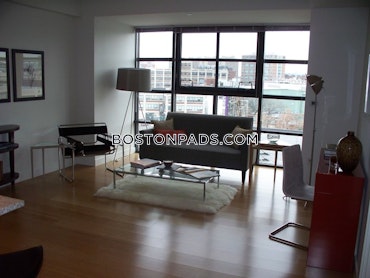 Boston - 1 Beds, 1 Baths