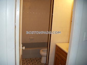 Queensberry St. Boston