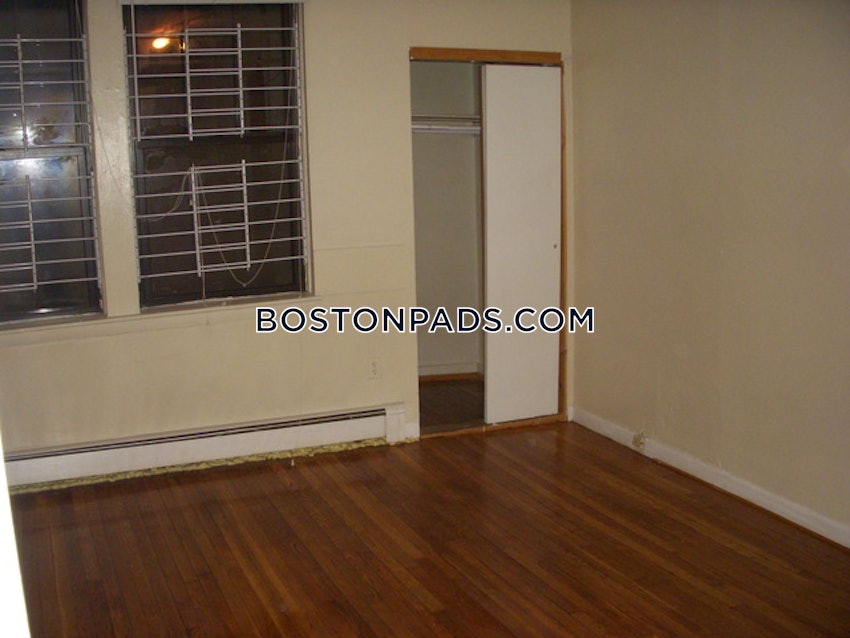 BOSTON - FENWAY/KENMORE - 2 Beds, 1 Bath - Image 35