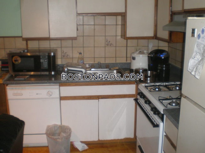 Boston - $3,200+ /mo