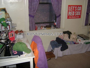 Boston - 2 Beds, 1 Baths