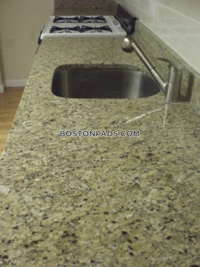 Boston - $3,550+ /mo