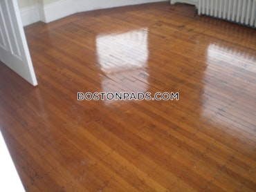 Boston - 2 Beds, 1 Baths