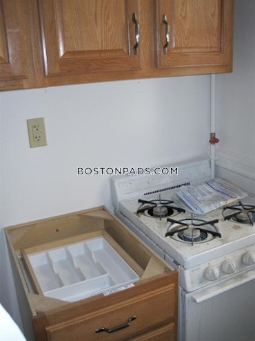 Boston - 0 Beds, 1 Baths