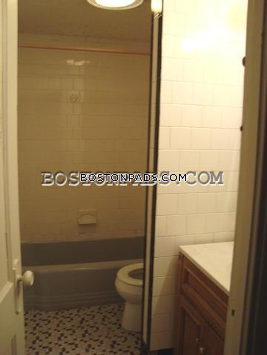 BOSTON - FENWAY/KENMORE - 2 Beds, 1 Bath - Image 44
