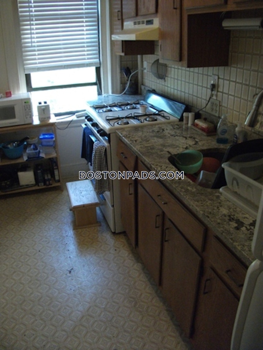 Boston - $3,800+ /month