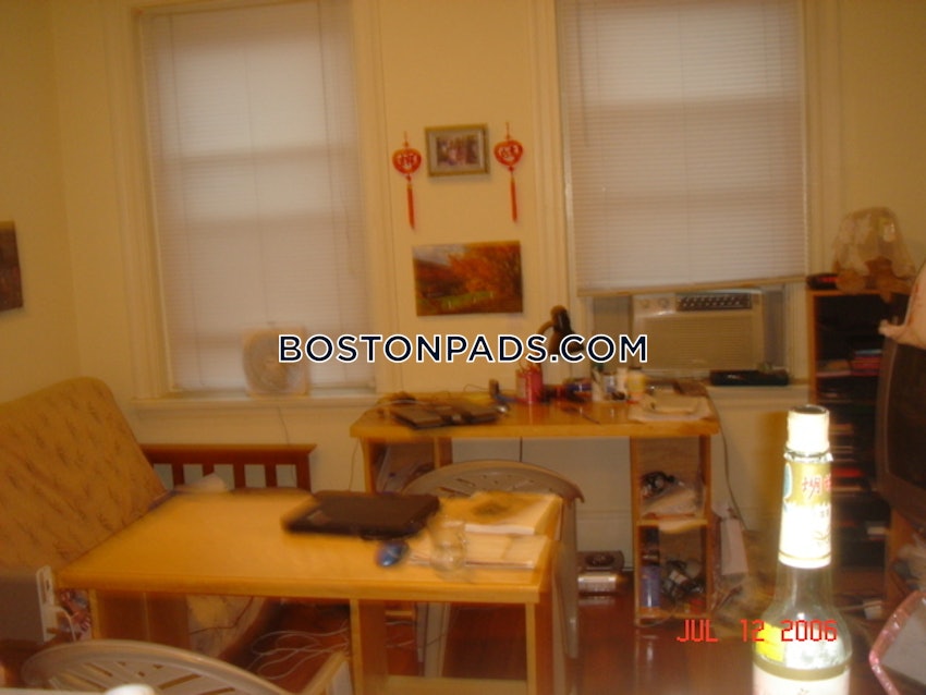 BOSTON - FENWAY/KENMORE - 1 Bed, 1 Bath - Image 1