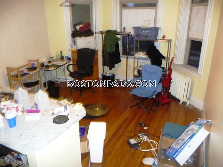 Boston - $9,999+ /month