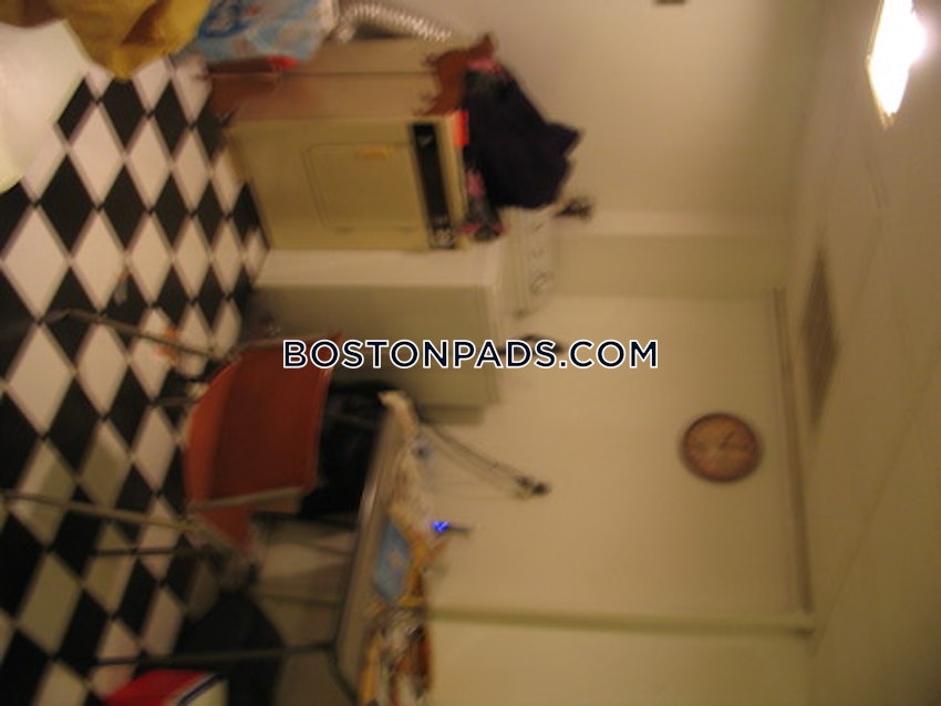 Boston - Fenway/Kenmore - 1 Bed, 1 Bath - Image 2