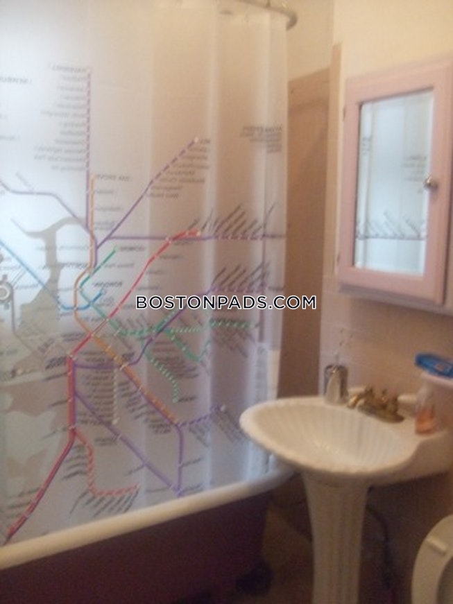 Boston - $9,999+ /mo