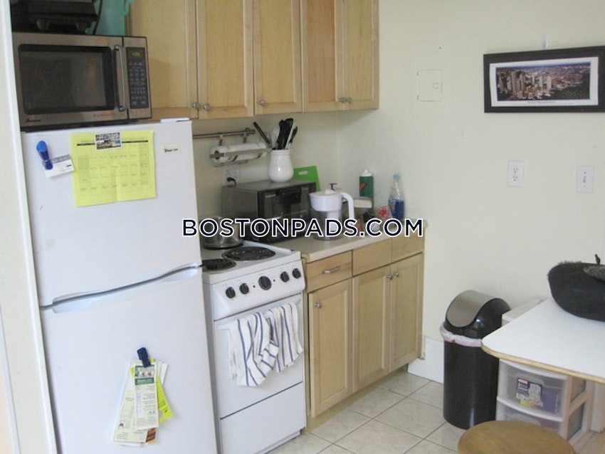 Boston - Fenway/Kenmore - 2 Beds, 1 Bath - Image 2