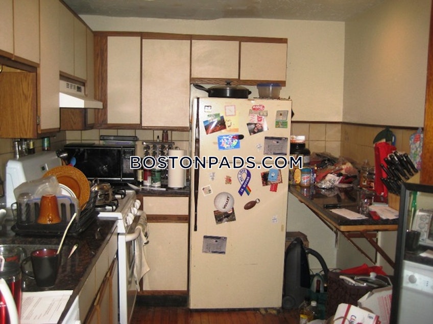 Boston - $3,200+ /month