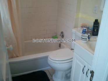 Boston - 2 Beds, 1 Baths
