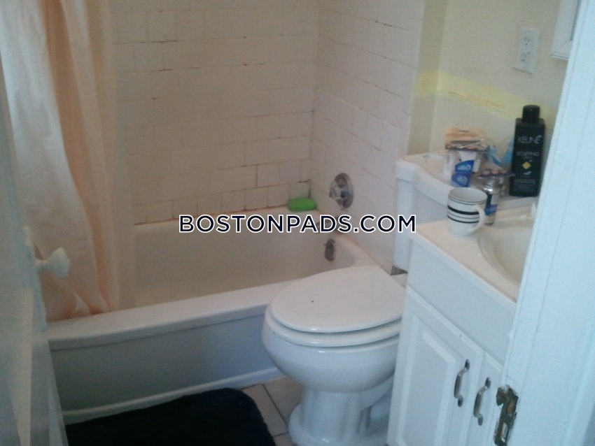 BOSTON - FENWAY/KENMORE - 2 Beds, 1 Bath - Image 4