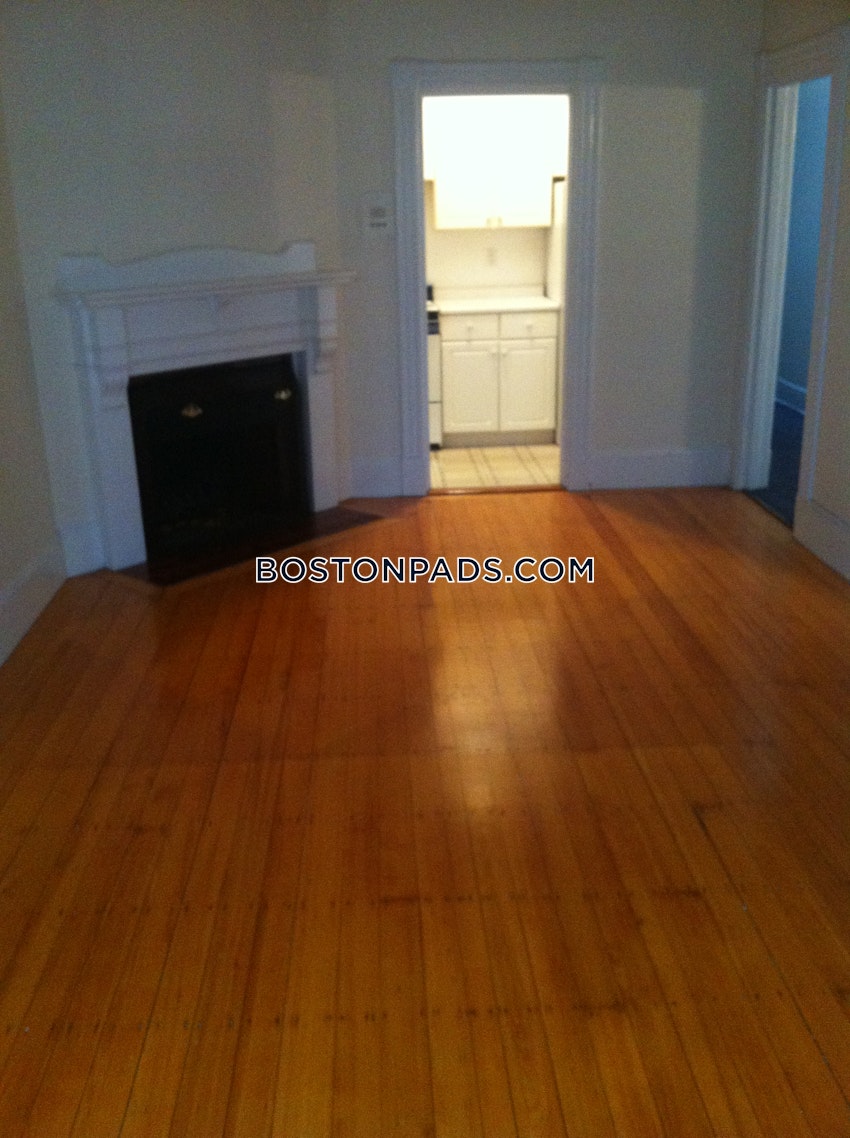 BOSTON - FENWAY/KENMORE - 2 Beds, 1 Bath - Image 3