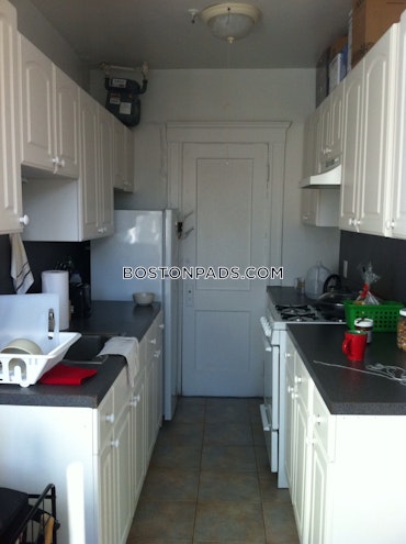 Boston - 0 Beds, 1 Baths