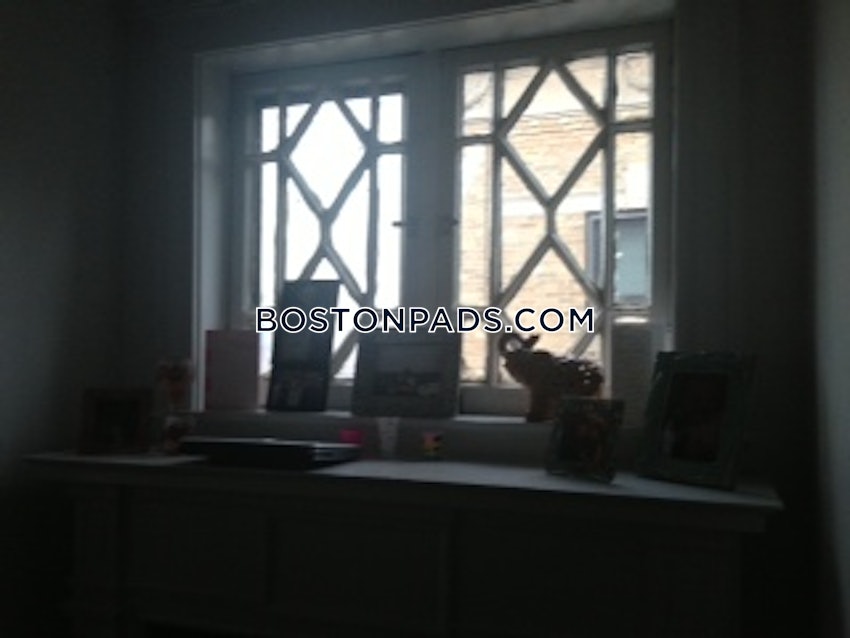 BOSTON - FENWAY/KENMORE - 3 Beds, 1 Bath - Image 44