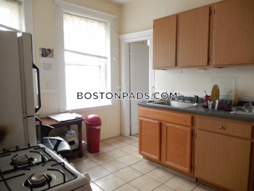 Fenway/Kenmore, Boston, MA - 2 Beds, 1 Bath - $3,375 - ID#8027012