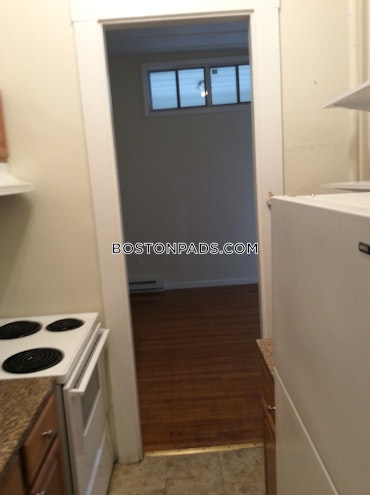 Boston - 2 Beds, 1 Baths