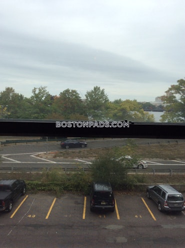 Boston - 2 Beds, 1 Baths