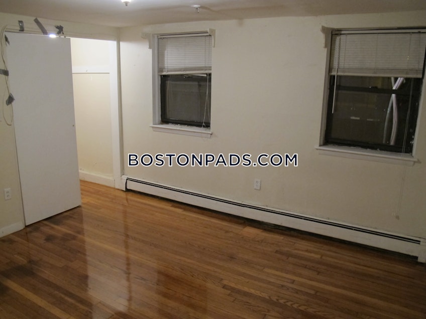 Boston - $3,450+ /month
