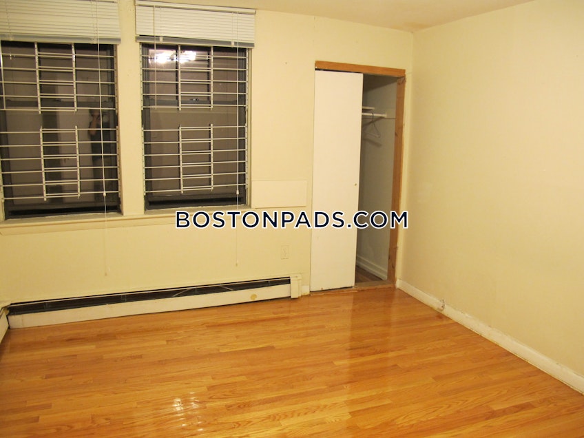Boston - $3,450+ /month