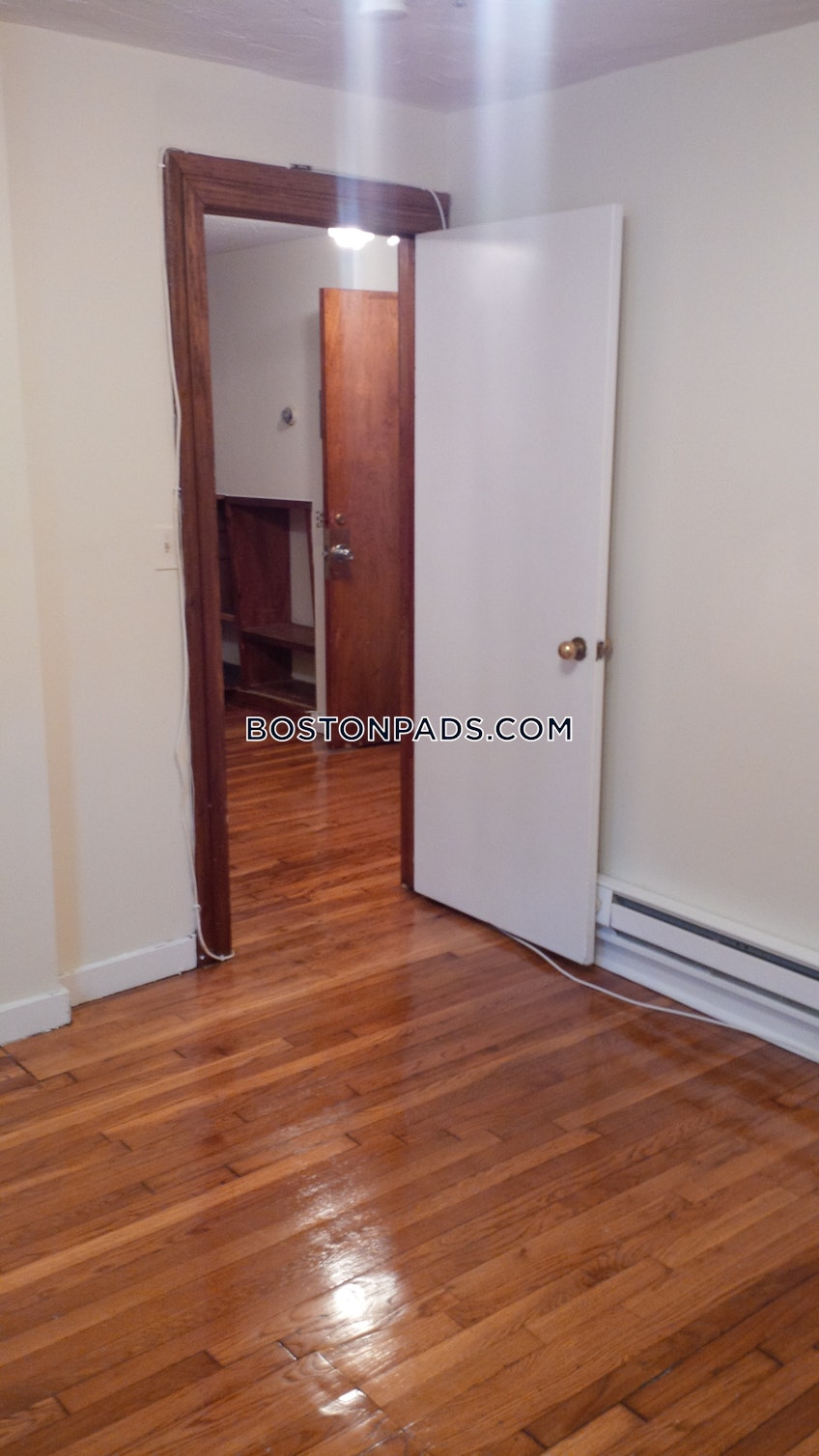 Boston - $3,200+ /month