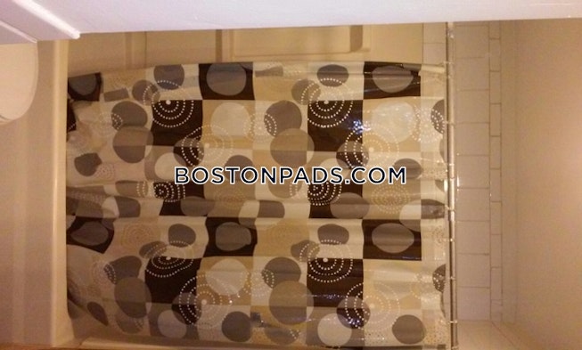 Boston - $3,200+ /mo