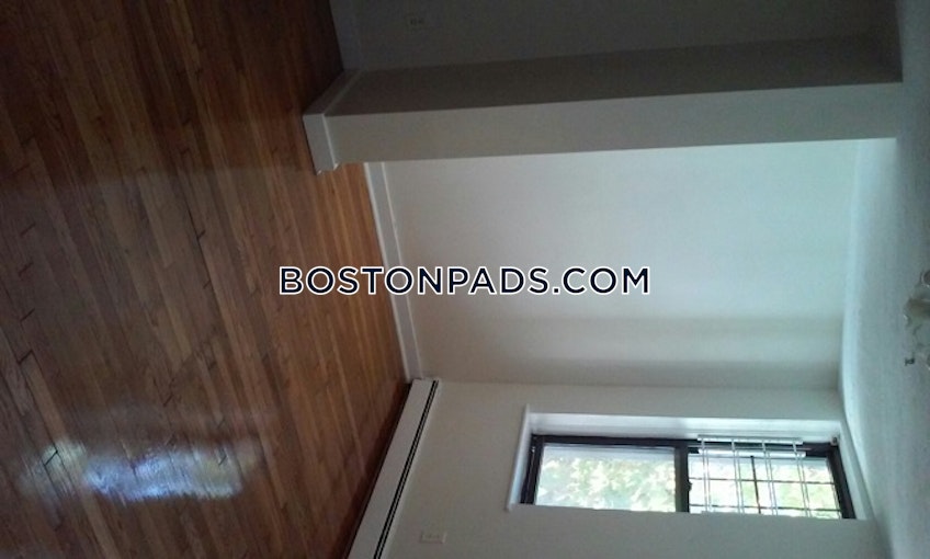 Boston - $3,200+ /month