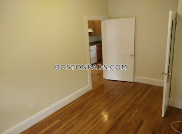 Boston - 2 Beds, 1 Baths