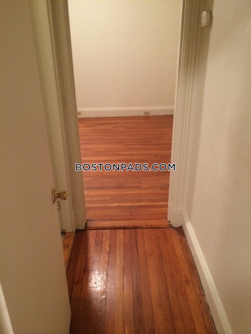 BOSTON - FENWAY/KENMORE - 1 Bed, 1 Bath - Image 24