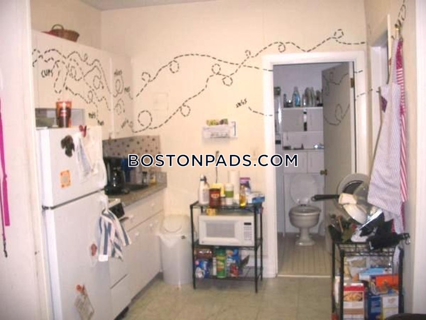 Boston - Fenway/Kenmore - 2 Beds, 1 Bath - Image 10