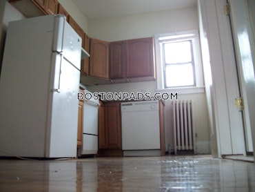 Boston - 2 Beds, 1 Baths