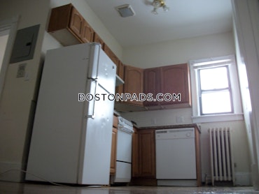 Boston - 2 Beds, 1 Baths