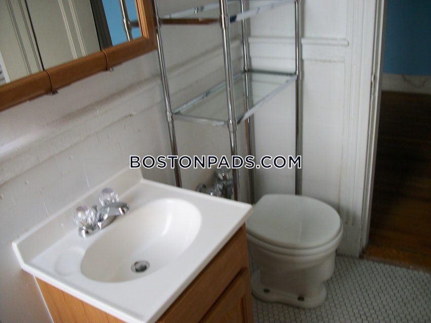 BOSTON - FENWAY/KENMORE - 1 Bed, 1 Bath - Image 38