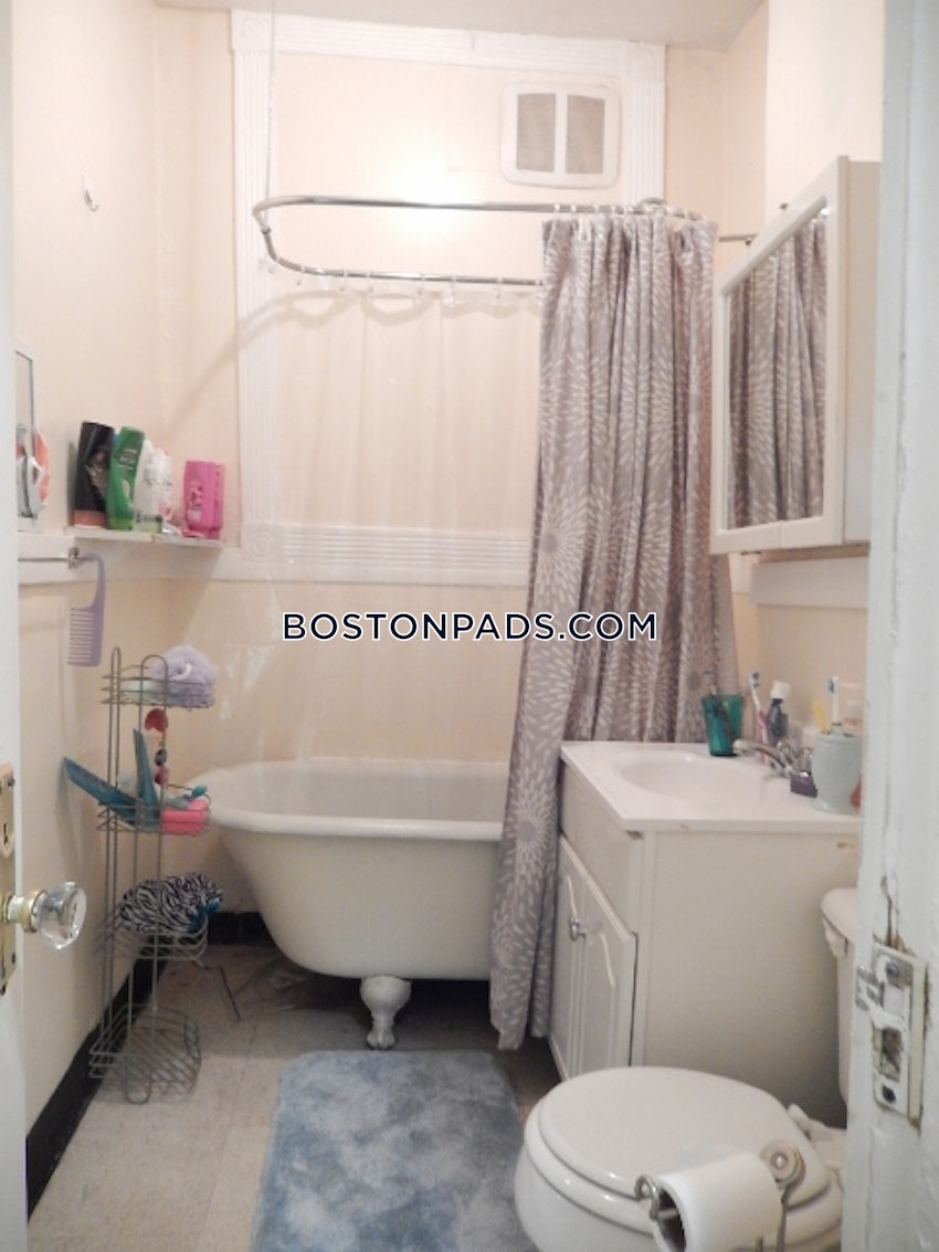 BOSTON - FENWAY/KENMORE - 3 Beds, 1 Bath - Image 52