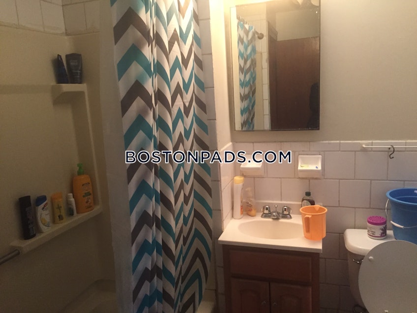 Boston - $3,200+ /month