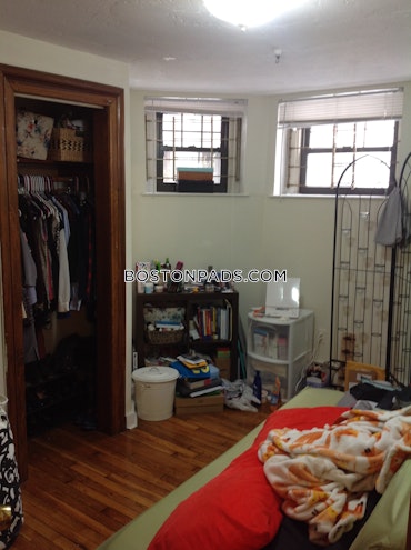 Boston - 2 Beds, 1 Baths