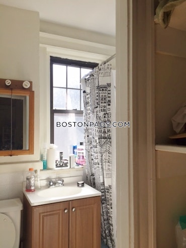 Boston - 2 Beds, 1 Baths