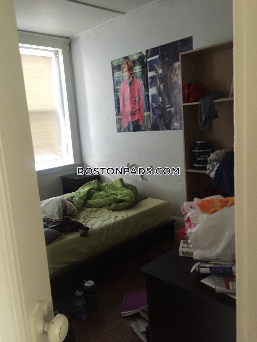 BOSTON - FENWAY/KENMORE - 1 Bed, 1 Bath - Image 4